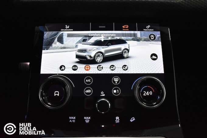 LAND ROVER Range Rover Velar 2.0D I4 240 CV R-Dynamic